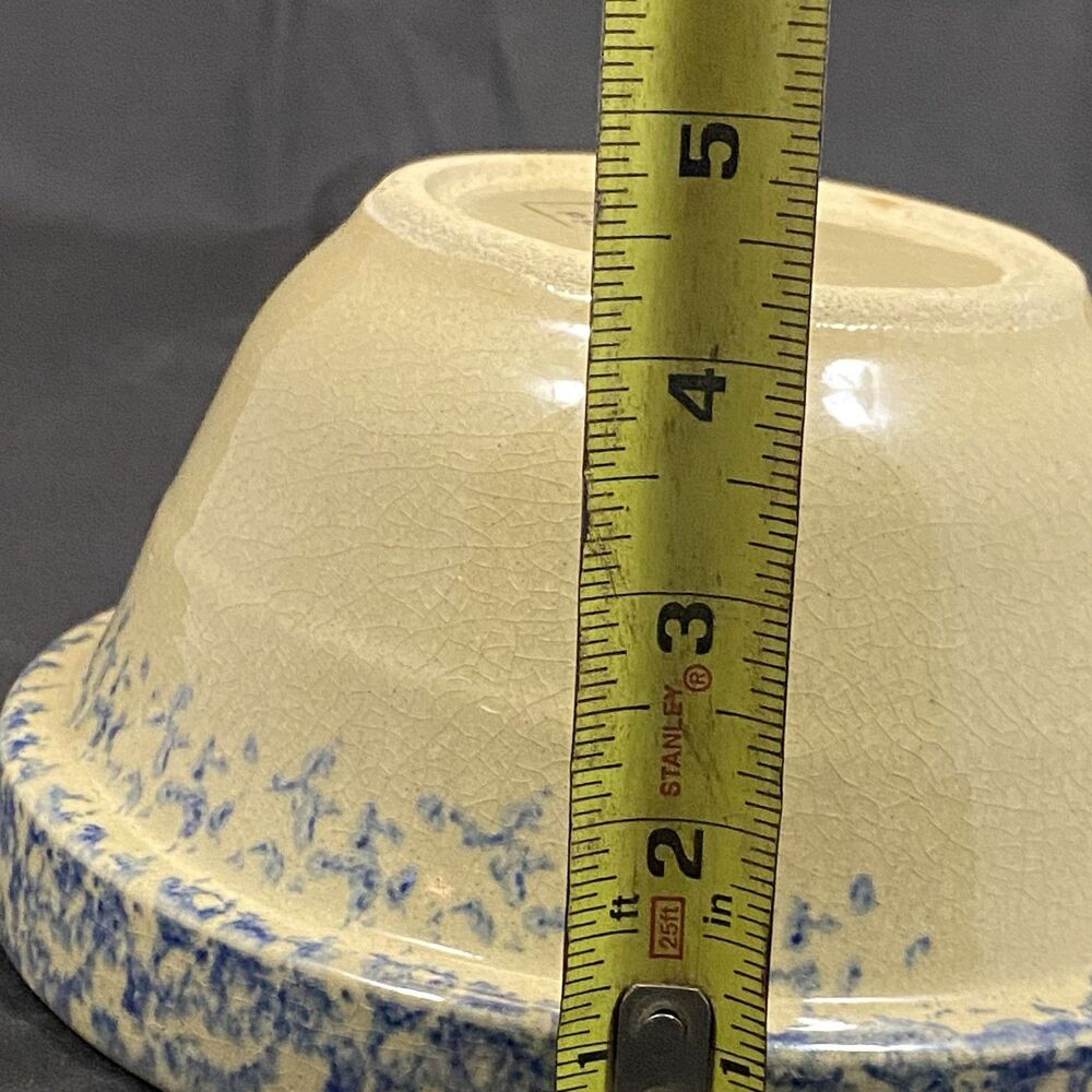 vintage robinson ransbottom mixing bowl RRP Co. blue spongeware rim blue wheat - Picture 7 of 7